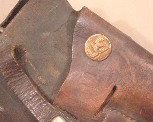 Colt 1911 A 1 de poitrine